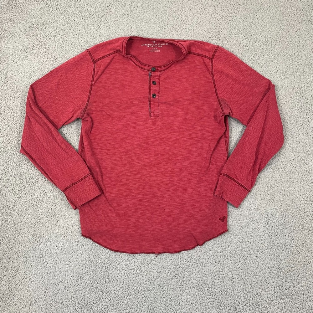 American Eagle Henley Men M Red Curved Hem Indie Y2K Long Sleeve